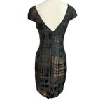 Theia Sheath Abstract Plaid Cocktail Dress Size 2 Gold Black Cap Sleeve Luxury Photo 5