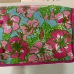 Lilly Pulitzer floral beach cooler featured on the flirt. Photo 5
