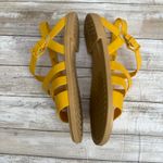 Crocs Tulum Sandals Sz 7 Canary Yellow Strappy Ankle Buckle Flat Comfort Casual Photo 3
