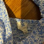TJ Maxx  short sleeve top Photo 2