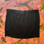Pretty Little Thing black fitted mini skirt Photo 6