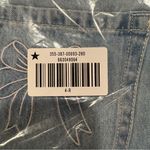 Hollister NWT  Low-Rise Light Wash Embroidered Bows Jeans | Size: 00 Photo 3