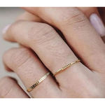 Boutique NEW‎ Women's Dainty Gold Filled Black & Synthetic Diamond Ring Size 7 Photo 6