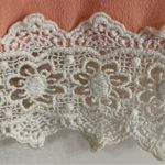 Women’s Candy Rose Peach Tank Top With White Lace Trim Size Small Pink Photo 1