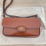 Tory Burch Robinson E/W Spazzolato Bag Photo 13