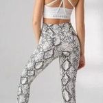 Balance Athletica  Vitality Leggings Large Cream Size Med Photo 1