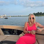 Old Navy Fitted Rib-Knit Midi Dress Photo 4