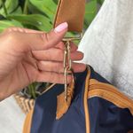 DSW NWOT  nylon duffle bag with removable strap Photo 3