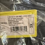 Target All in Motion  Black 3X Top Photo 1