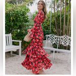Saylor  Cher Maxi Dress in Red Floral size Large‎ Photo 11
