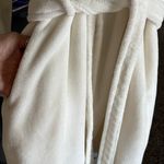 Victoria's Secret Victoria’s Secret winter white hooded robe Photo 3