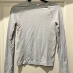 Amazon Women’s Long Sleeve Workout Top Photo 3