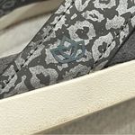 Spenco Orthotic Thong Sandals in Grey Shimmer Cheetah Print 9.5 Gray Photo 8