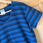 Columbia 𝅺 Striped Cotton V-Neck athletic performance Tee Women’s Size XL Photo 2