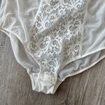 Womens White Lace Lingerie Bodysuit Photo 2