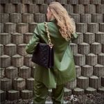 ZARA  FAUX LEATHER FULL LENGTH HIGH WAIST TROUSERS PANTS GREEN SIZE XS NEW Photo 2