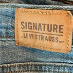 Levi's Women’s Heritage High-Rise Kick Boot Jeans size 12 Photo 4