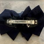 Navy fabric flora hair clip Blue Photo 2