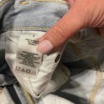 Aeropostale  sz 4 distressed denim shorts Photo 2