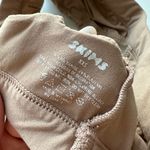 SKIMS  Wear Everywhere Fits Everyone Nude Triangle Ochre Bra Bralette Size XXS Photo 4