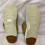 Dansko  mustard thong Leather women’s Sandals size 39 Photo 8