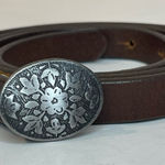 Mossimo Supply‎ Co. Women’s Dark Brown Leather Belt Ornate Silver Buckle Size S Photo 0
