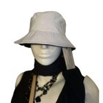 Alice + Olivia  X Stacey Bendet Reversible Bucket Hat CL8 Daisy Print One Size nw Photo 0