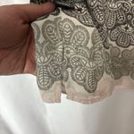 Violet+Claire Gray Pink Black Crochet Floral Design Top Size 2X V-Neck 3/4 Slv Photo 4