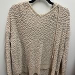 Brooklynns sweater Photo 0