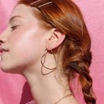 Frasier Sterling Lovers Hoops Photo 1