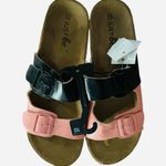 Just Be NWT Woman’s  Dual-Tone Sandals in Black and Pink With Adjustable Buckle Photo 0
