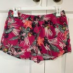 Patagonia Women’s  Floral Patterned Shorts Size M Photo 0