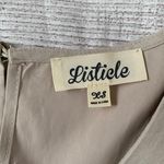 Listicle XS v-neck short sleeve baby doll top w/button back close Photo 8