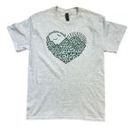 Gildan Adventure Awaits Green Heart Women’s Medium T-Shirt Short Sleeve Photo 0