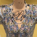 Jennifer Grace Cute Floral top Photo 4