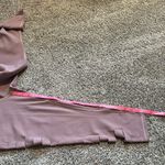 Alo Yoga  High-Waist Slice Capri leggings size small Photo 4