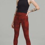 Lululemon Wunder Train High Rise Crop Ombre Red Multi Women’s Leggings Size 14 Photo 3