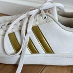 Adidas  Cloudfoam White and Gold Striped Sneakers Size 8.5 Athletic Metallic Photo 2