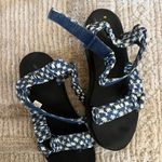 Universal Threads Women's Floris Platform Sport Sandals - Universal Thread™ Blue Size: 9 Photo 1