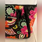 Vera Bradley Ziggy Zinnia *RETIRED*
Trapeze Pink and Orange Floral Tote Bag Photo 2