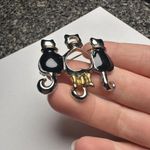 Kitty Cats Black Enamel Two Tone Metal Brooch Pin Photo 6