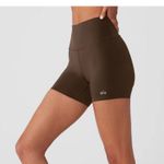Alo Yoga  Brown Athletic Shorts High-Waisted Performance Photo 2