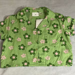 Daisy Street Women’s Green Cropped Shirt Photo 0