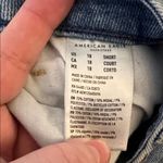 American Eagle  Outfitters Distressed High Rise Blue Curvy Mom Jean Size 18S Photo 7