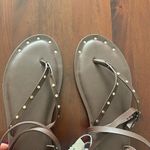 Universal Threads Universal Thread Sandal Women's Nikki Studded Thong Shoe Brown New Size 11 Photo 5