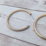 Vintage Stud Earrings Photo 3