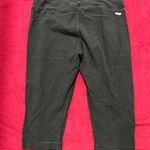 Danskin Fitted 12/14 Black Cotton Petal Pusher Capris Photo 1