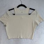 Lululemon Cut Out Shoulder Crop Top Athletic Shirt Activewear Size 8 Photo 6