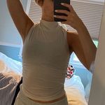 Lululemon Tank Photo 1