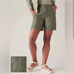 Athleta Voyager 100% Linen Shorts in Aspen Olive green Size 6 Photo 4
